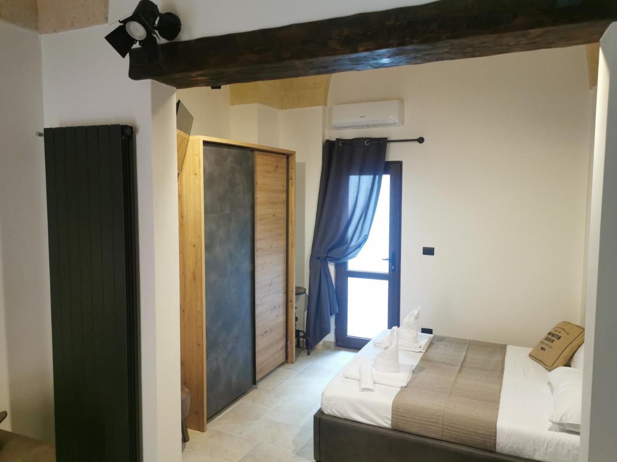 Loft Porta Sud Apartman Brindisi Kültér fotó
